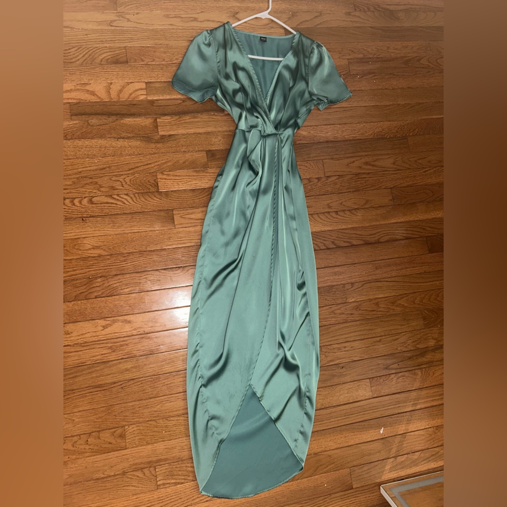 Chic One Shoulder Satin Dress in Pistachio Green